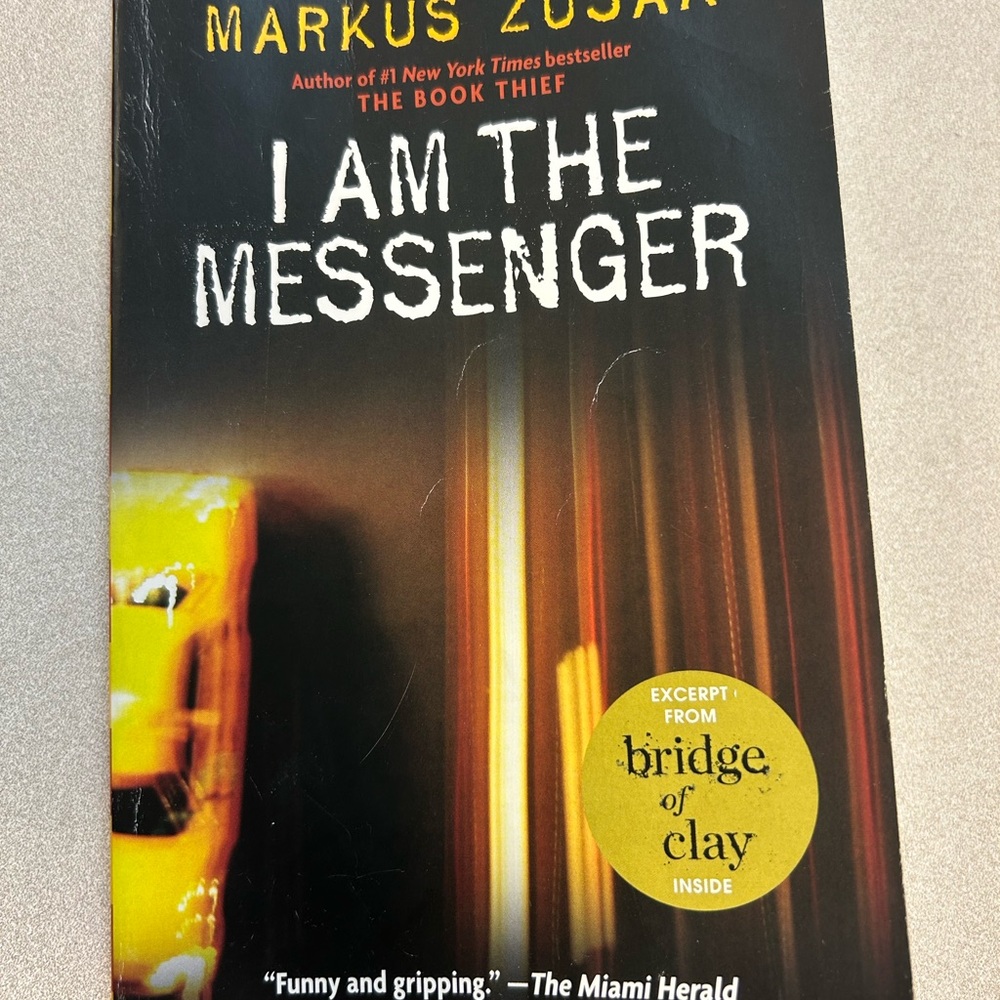 I Am the Messenger by Markus Zusak - Paperback